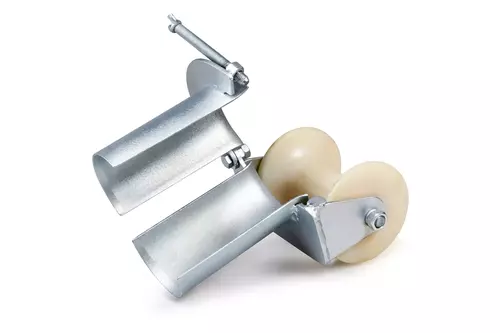 PKP80 Przejście kablowe proste do rur 80mm z rolką 2