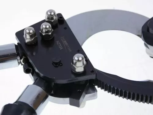 NZ70A NOŻYCE ZAPADKOWE 5