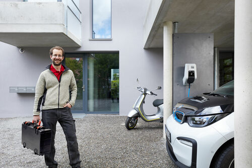 Walizka narzędziowa L eMobility 62 cz. / WIHA 45833 6