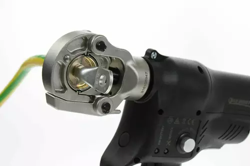 APE622 Praska akumulatorowa 65kN / 6-300mm2 4