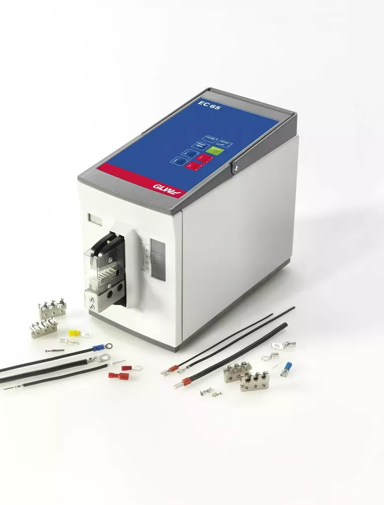 EC 65 Automatyczna zaciskarka elektryczna 10kN 1
